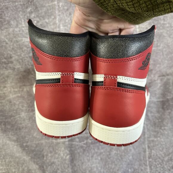 DS Men\'s Air Jordan 1 Retro High OG Chicago Lost and Found Sz 9.5 (DZ5485-612)